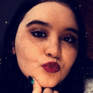 Meet your Posher, Zoe